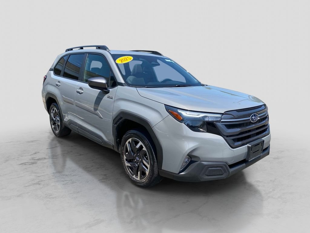 Used 2025 Beige Subaru Premium image 10