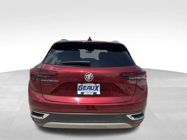Used 2022 Red Buick Preferred image 11