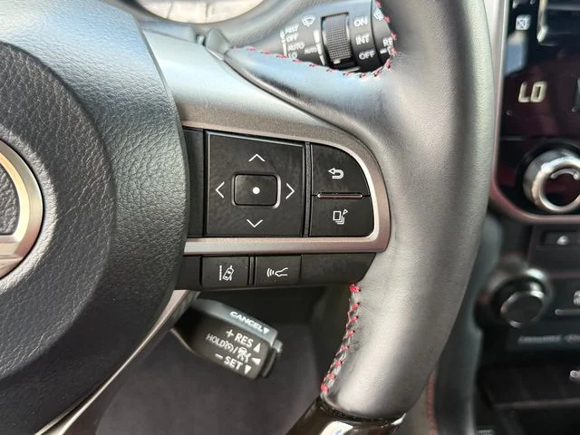 Used 2023 White Lexus 460 image 15