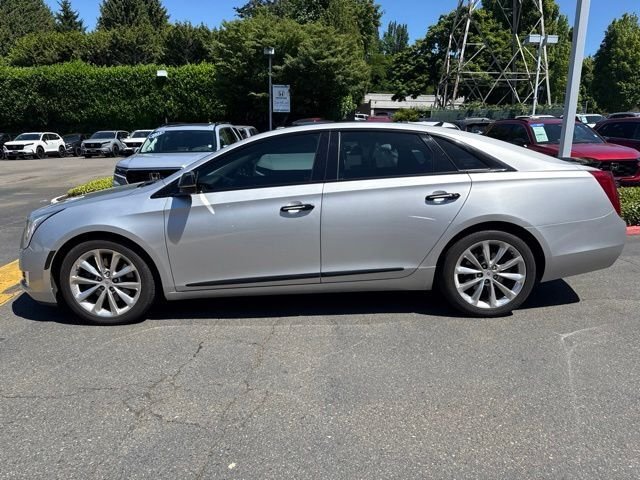 Used 2014 Radiant Silver Metallic Cadillac Premium image 3