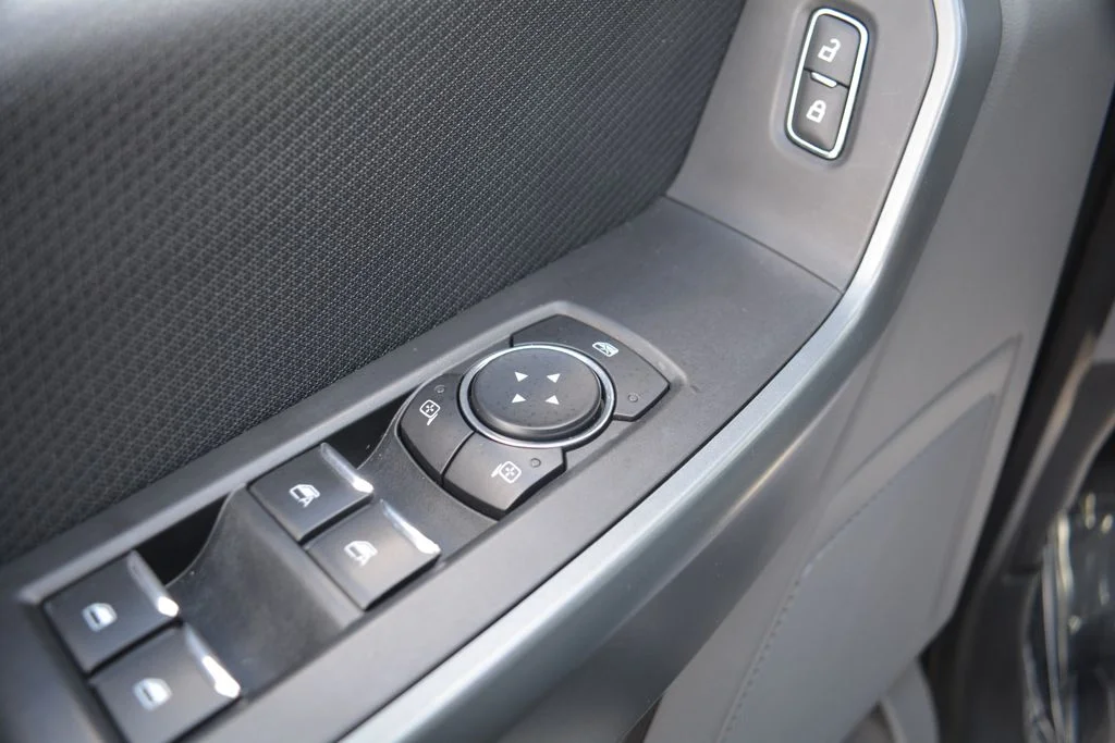 Used 2022 Silver Ford XLT image 8