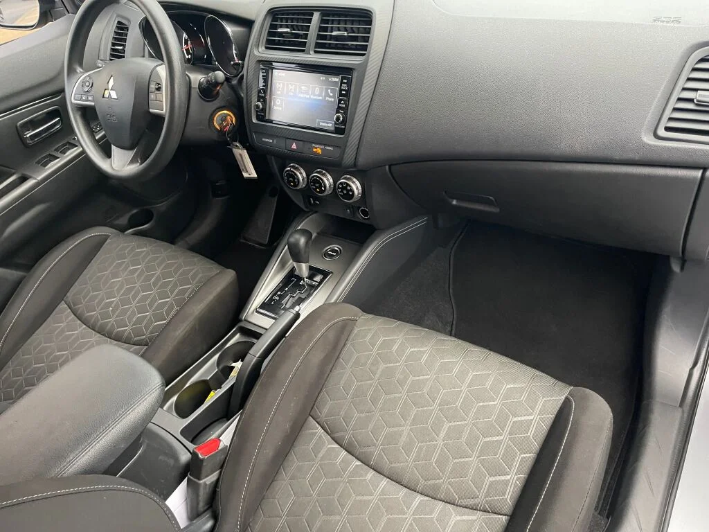 Certified Used 2024 Mercury Gray Metallic Mitsubishi ES image 28