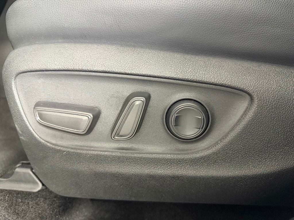 Certified Used 2025 Silver Toyota XLE image 26