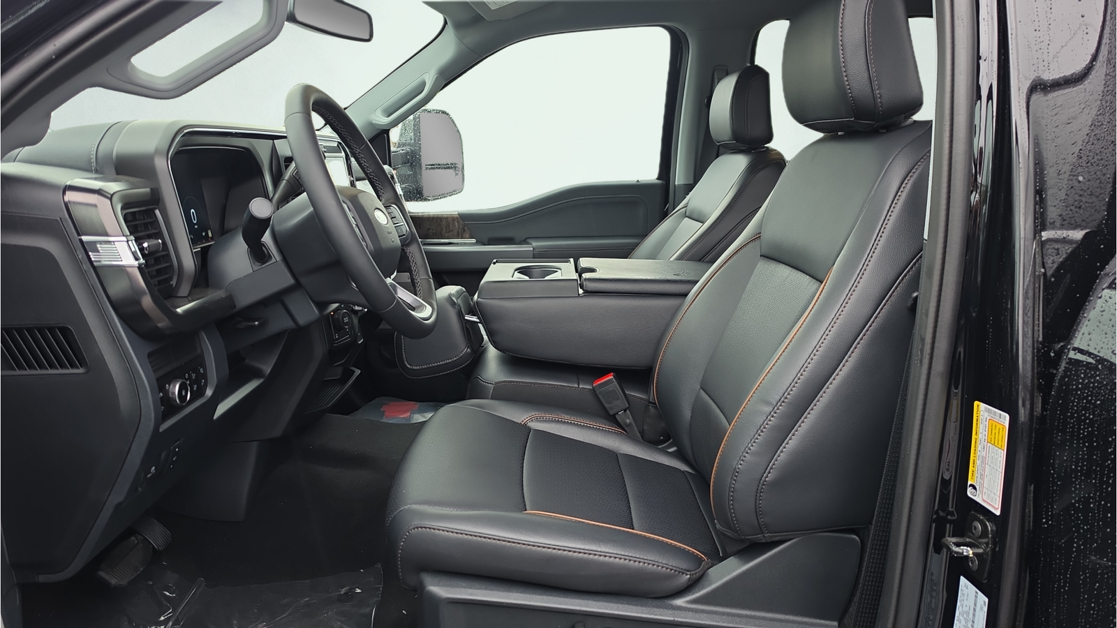 New 2026 Agate Black Metallic Ford F-350® Lariat® image 18