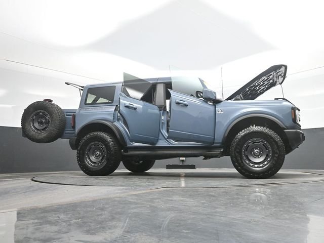 Used 2025 Gray Ford Outer Banks image 31