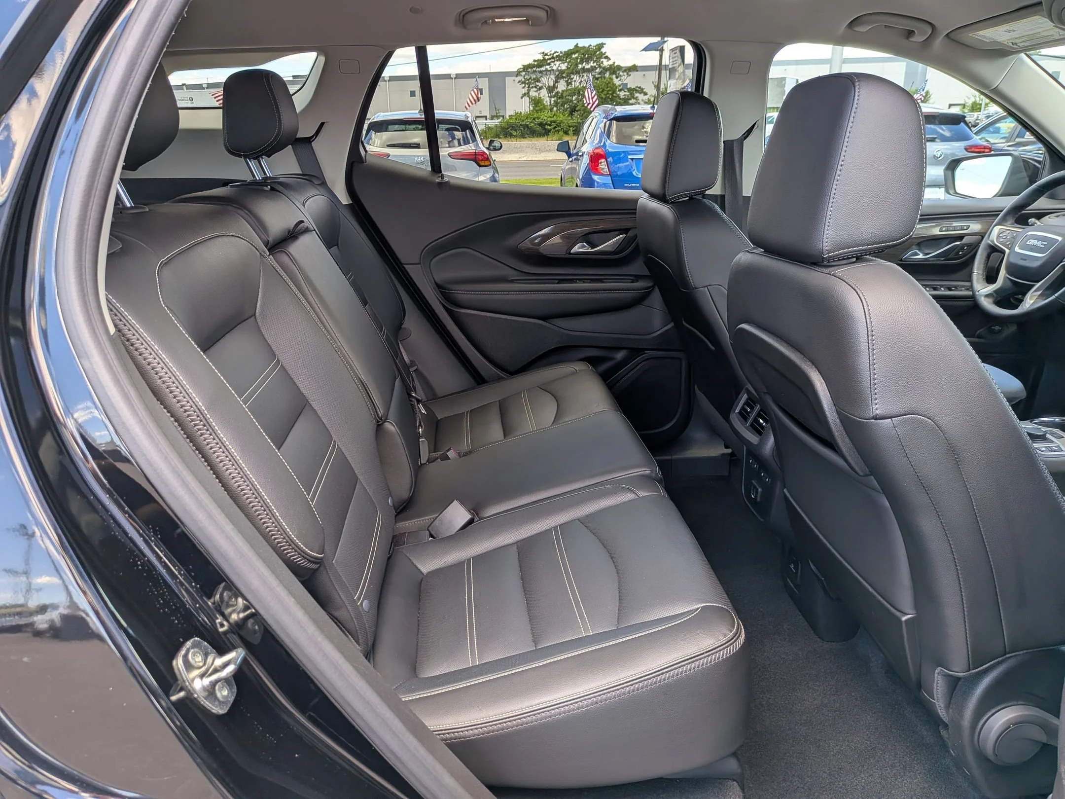 Used 2024 Ebony Twilight Metallic GMC Denali image 26