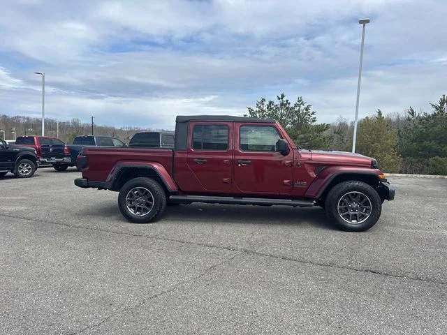 Used 2021  Jeep Sport image 3