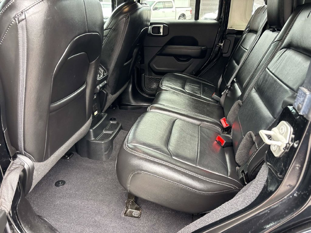 Used 2023 Black Jeep Sahara image 10