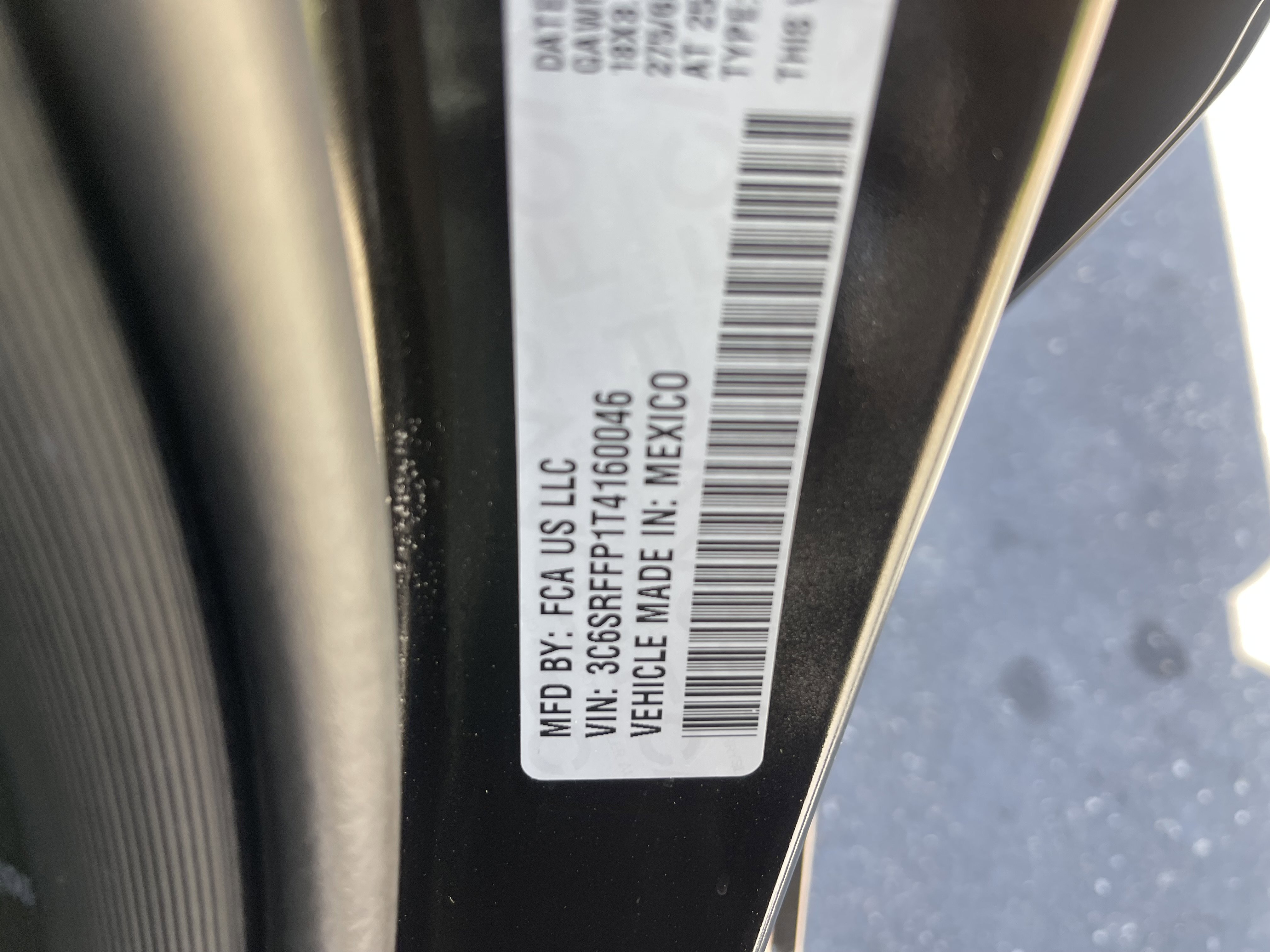 New 2026 Diamond Black Crystal Pearl-Coat Exterior Paint RAM Big Horn/Lone Star image 27