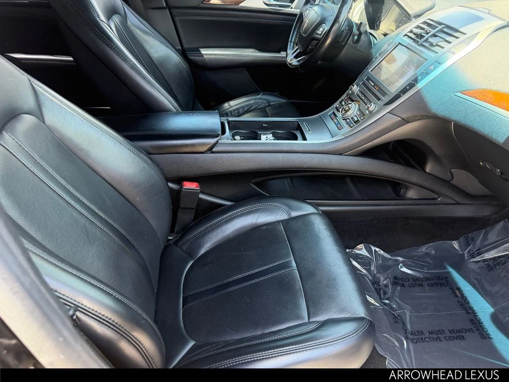 Used 2019 Black Lincoln Reserve image 12