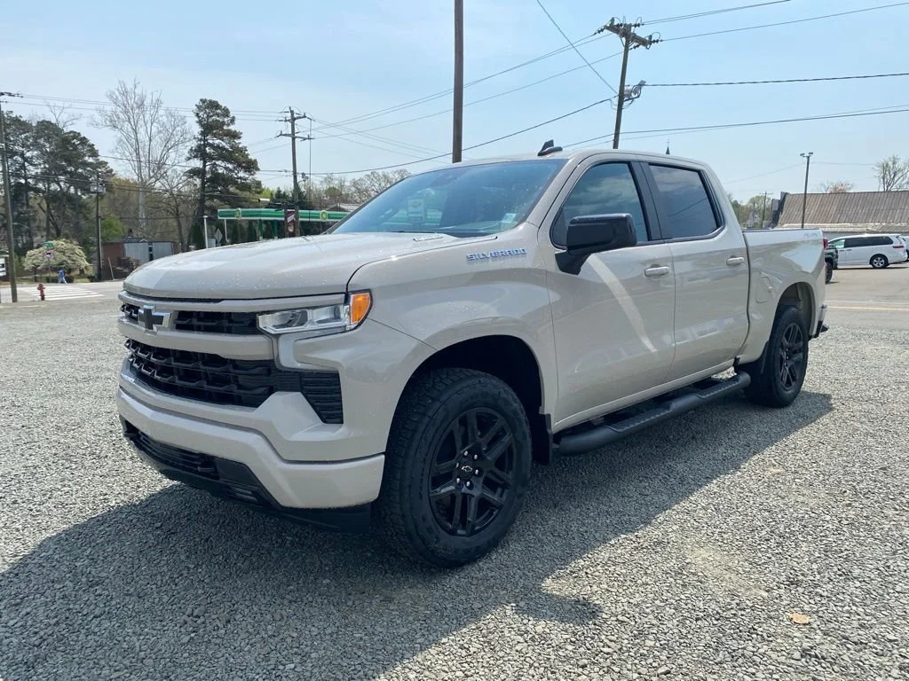 New 2026 White Sands Chevrolet RST image 7