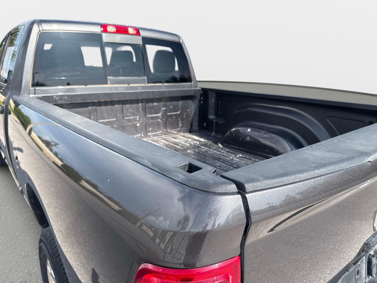 Used 2024 Granite Crystal Metallic Clearcoat Ram Laramie image 8