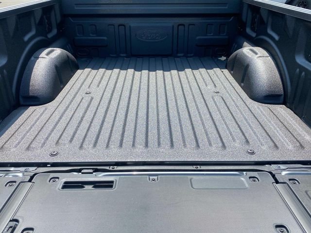 New 2026 Gray Ford Platinum image 27