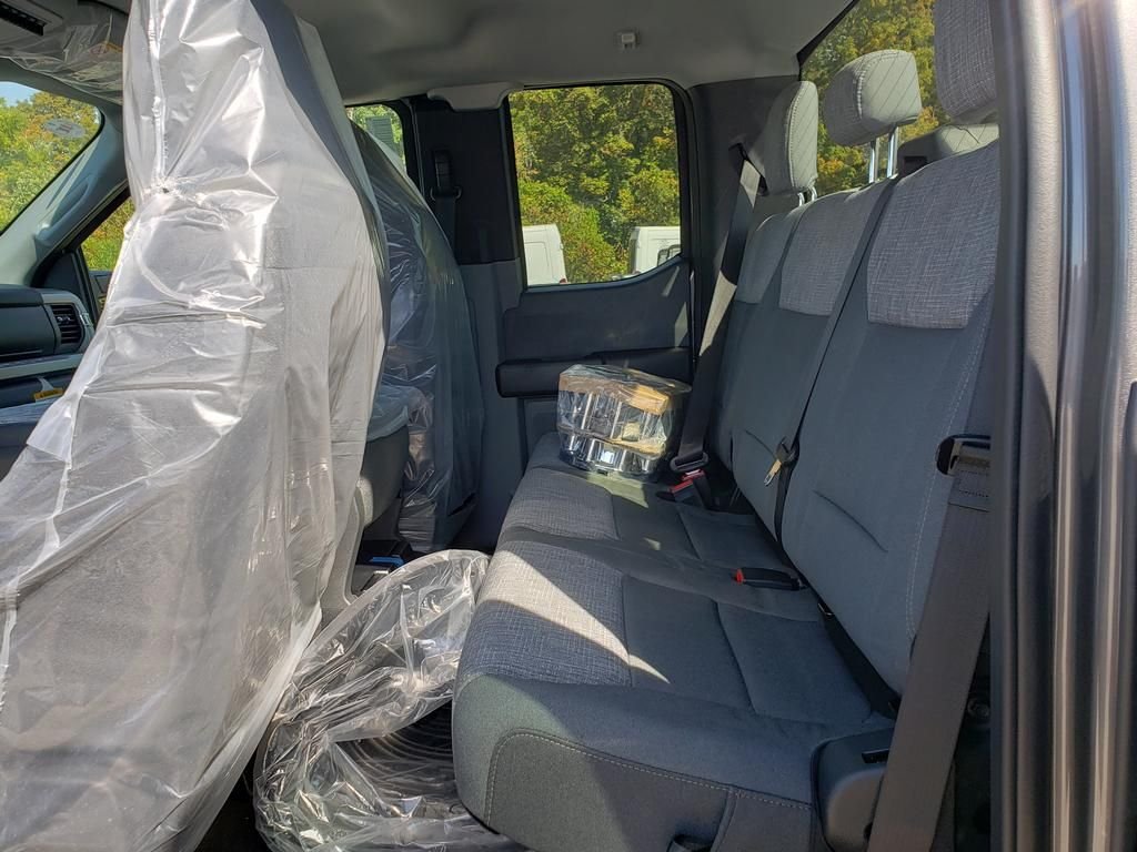 New 2026 Carbonized Gray Metallic Ford F-350® XLT image 12