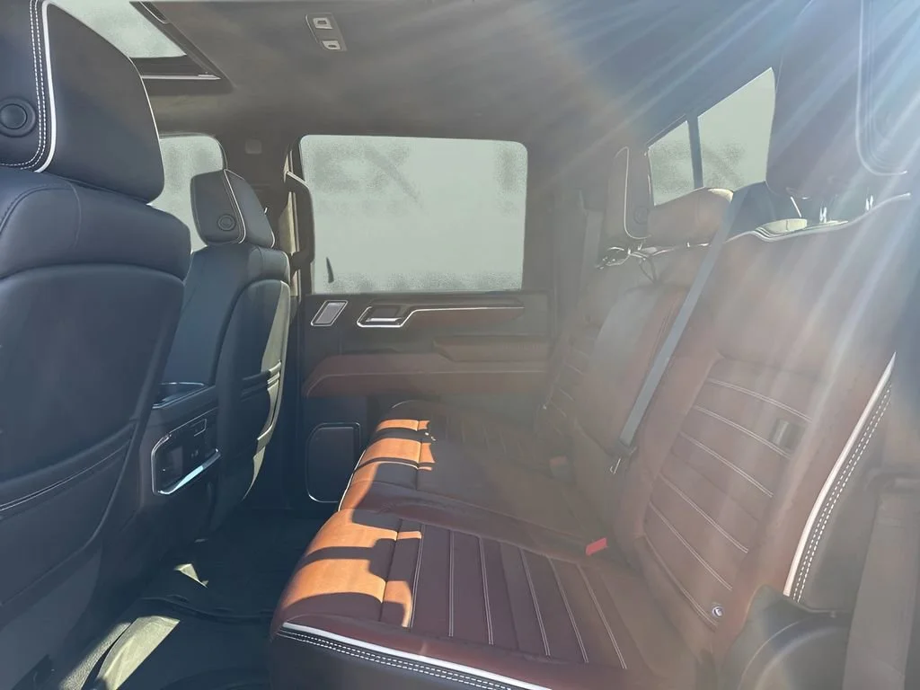 Used 2024 Onyx Black GMC Denali Ultimate image 19