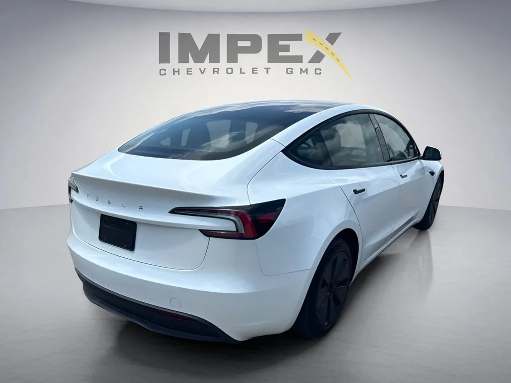 Used 2025 White Tesla Long Range image 4