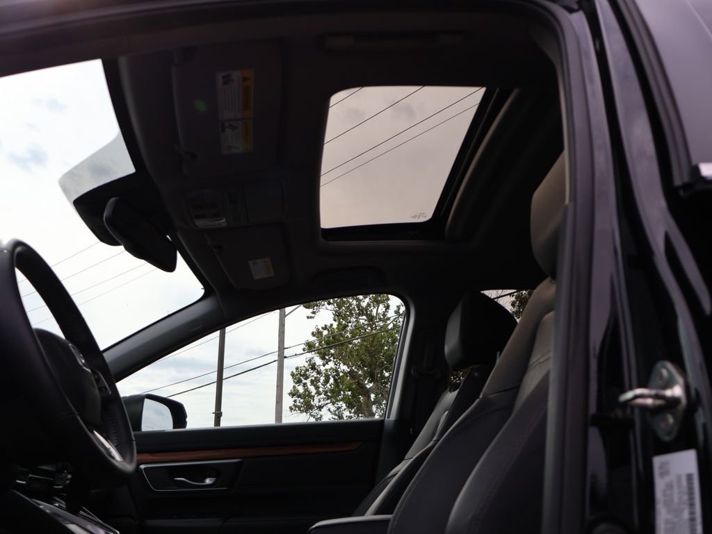 Used 2019  Honda EX-L image 32