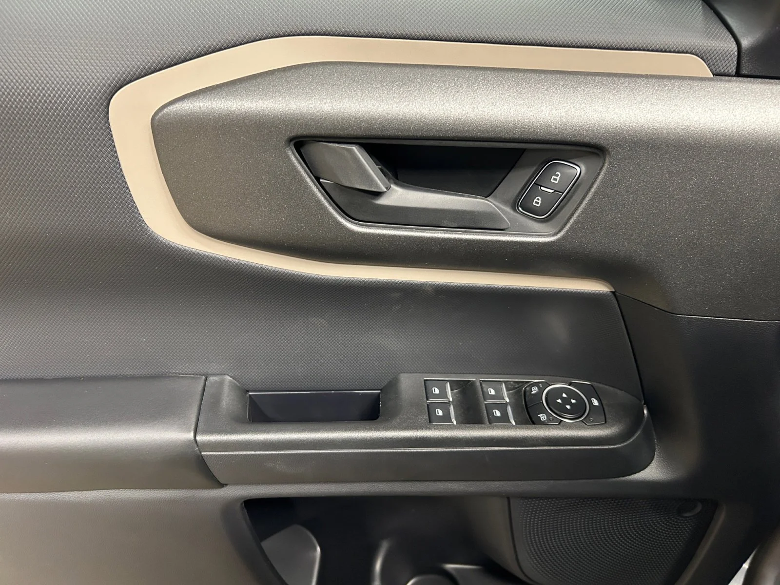 New 2026 Carbonized Grey Metallic Ford Big Bend image 16