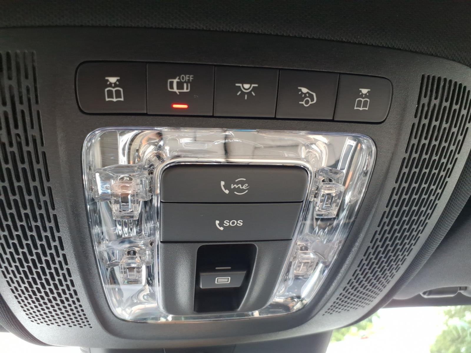 Used 2026 Polar White Mercedes-Benz GLA 250 image 22