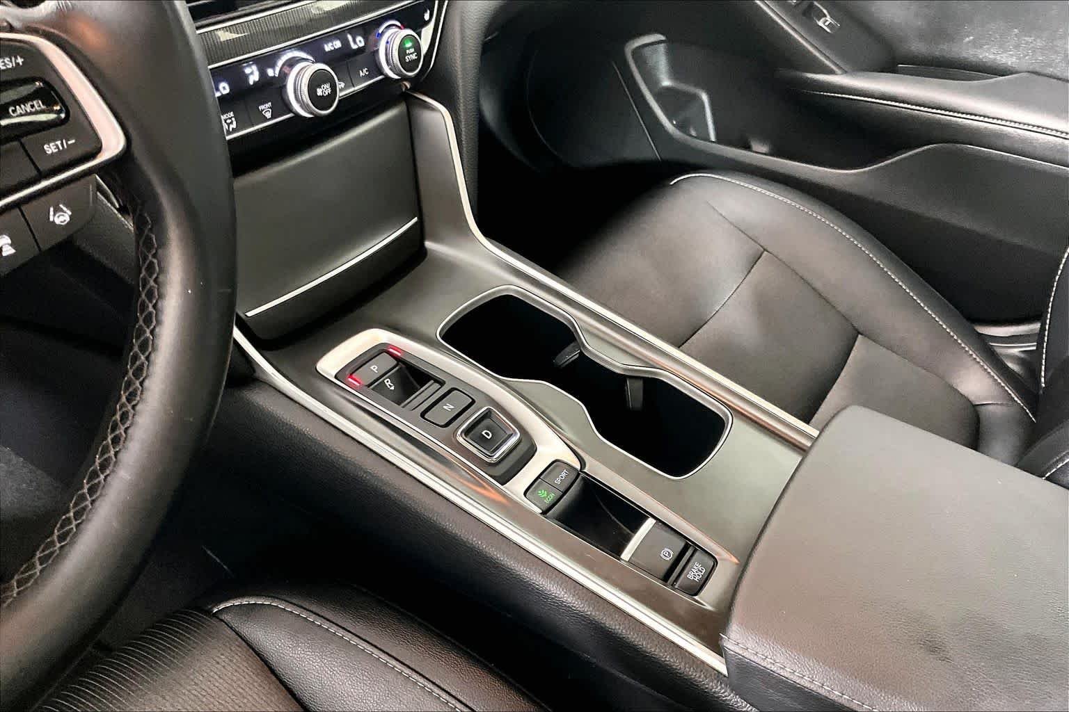 Used 2020 Lunar Silver Metallic Honda Sport image 16