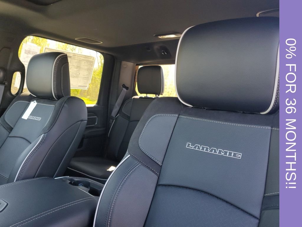 New 2026 Diamond Black Crystal Pearl-Coat Exterior Paint RAM Laramie image 16