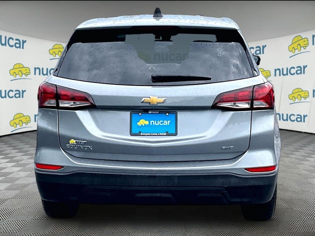 Used 2024 Gray Chevrolet LS image 5