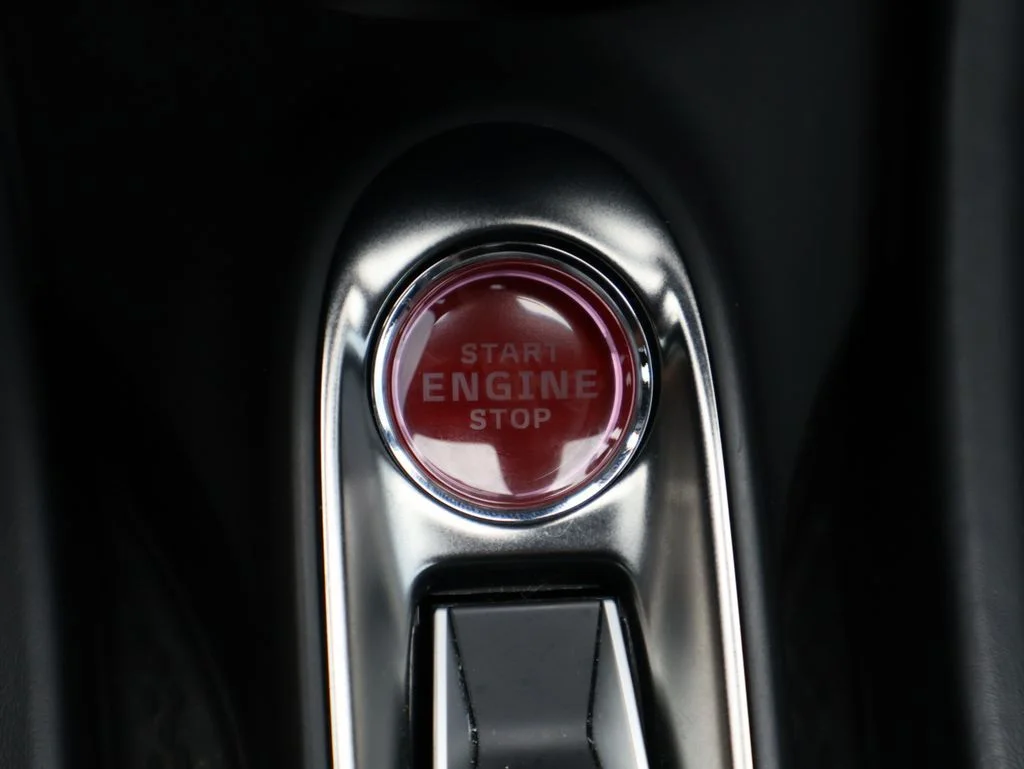 Used 2023 Saros McLaren TechLux image 27
