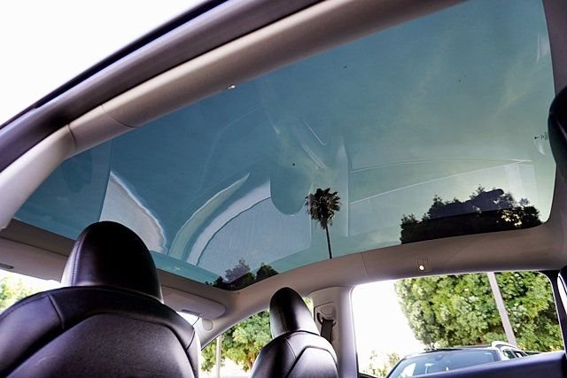 Used 2023  Tesla Long Range image 16