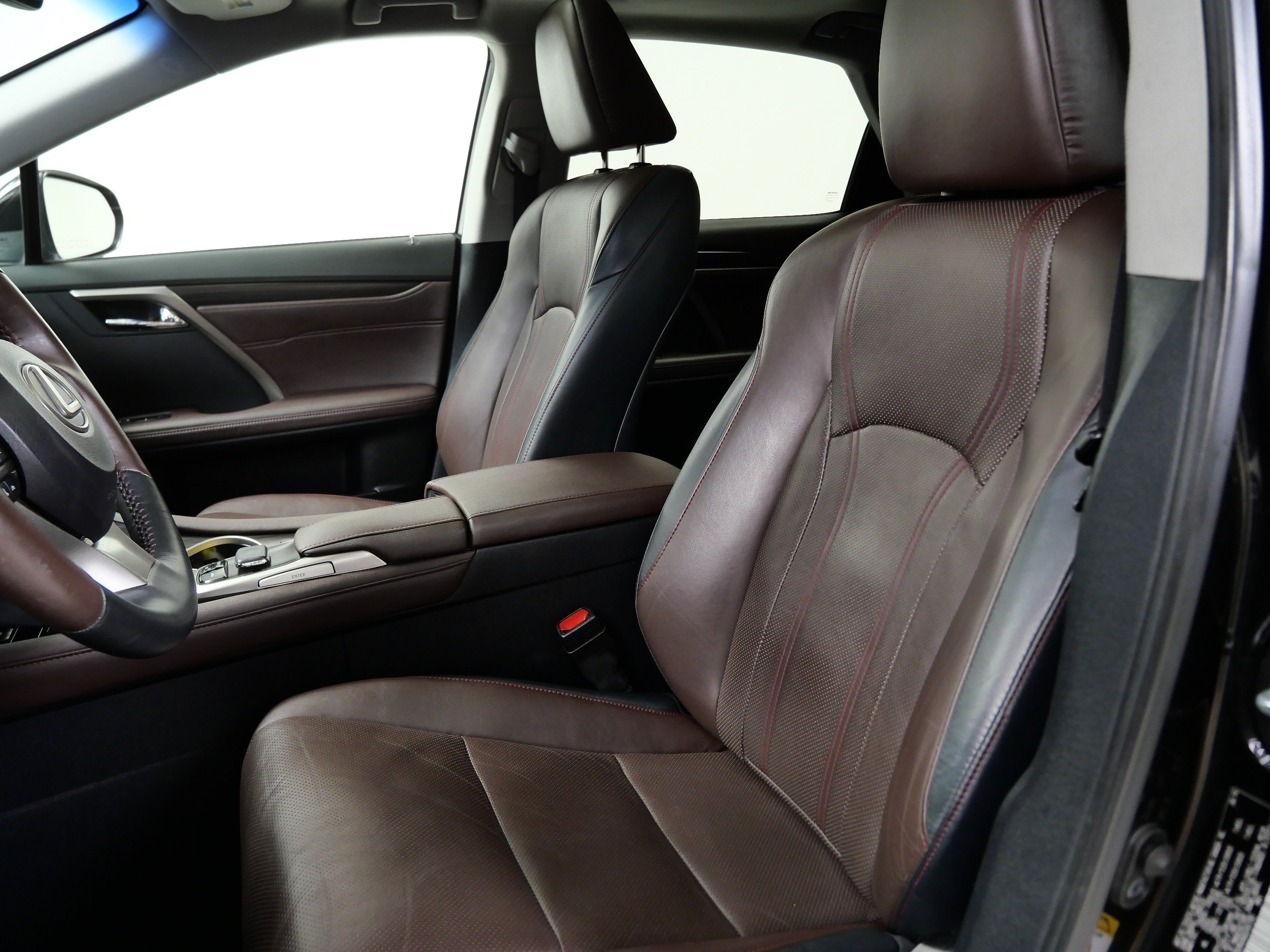 Used 2016 Black Lexus F Sport image 15