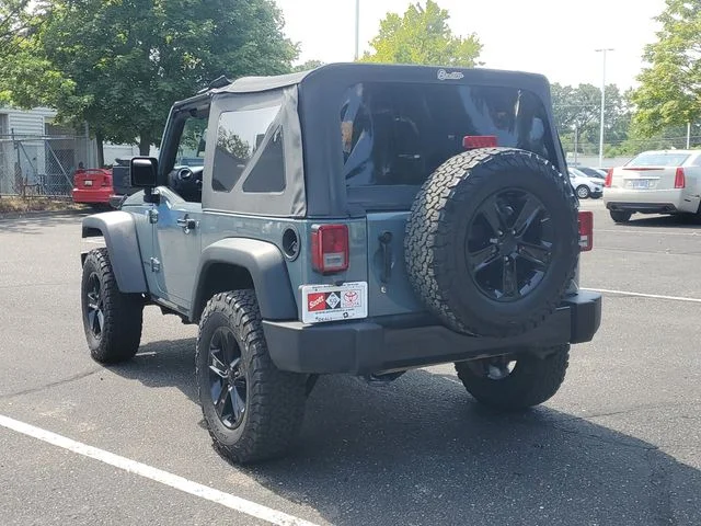 Used 2015 Gray Jeep Sport image 3