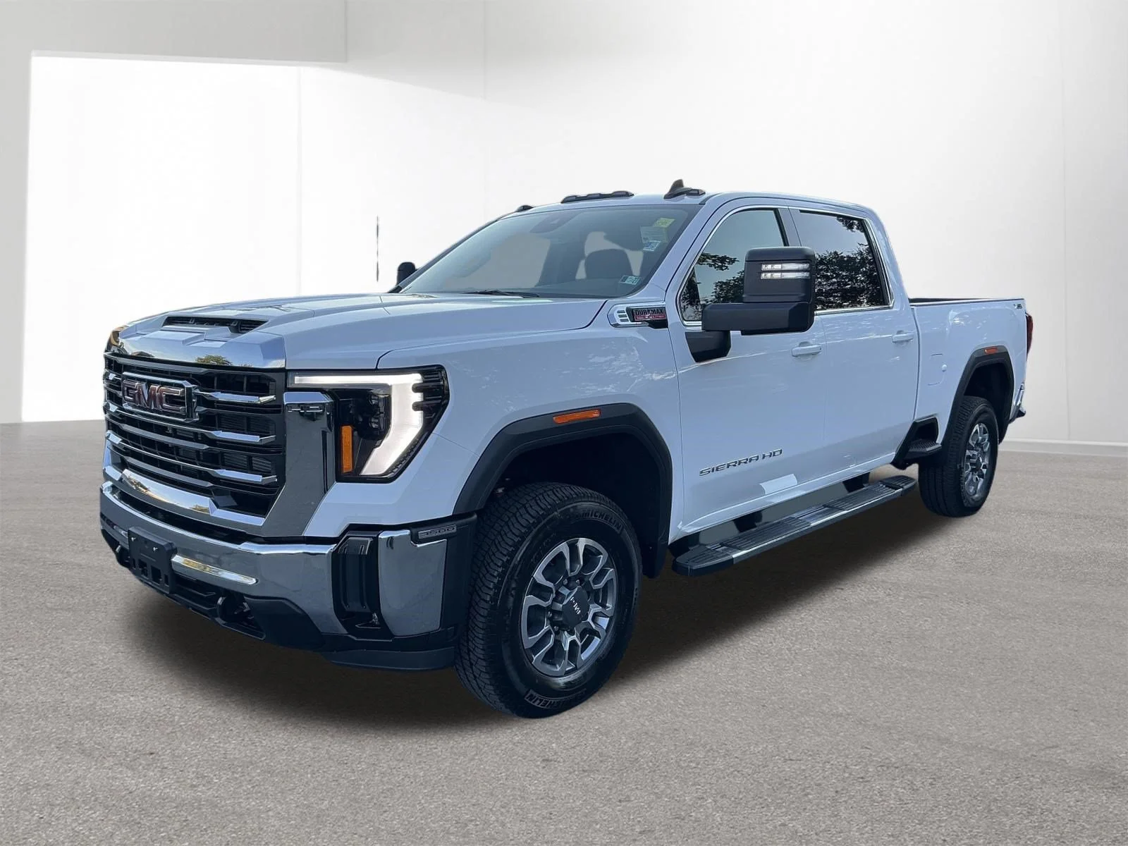 2026 GMC Sierra 3500HD SLE - Photo 7