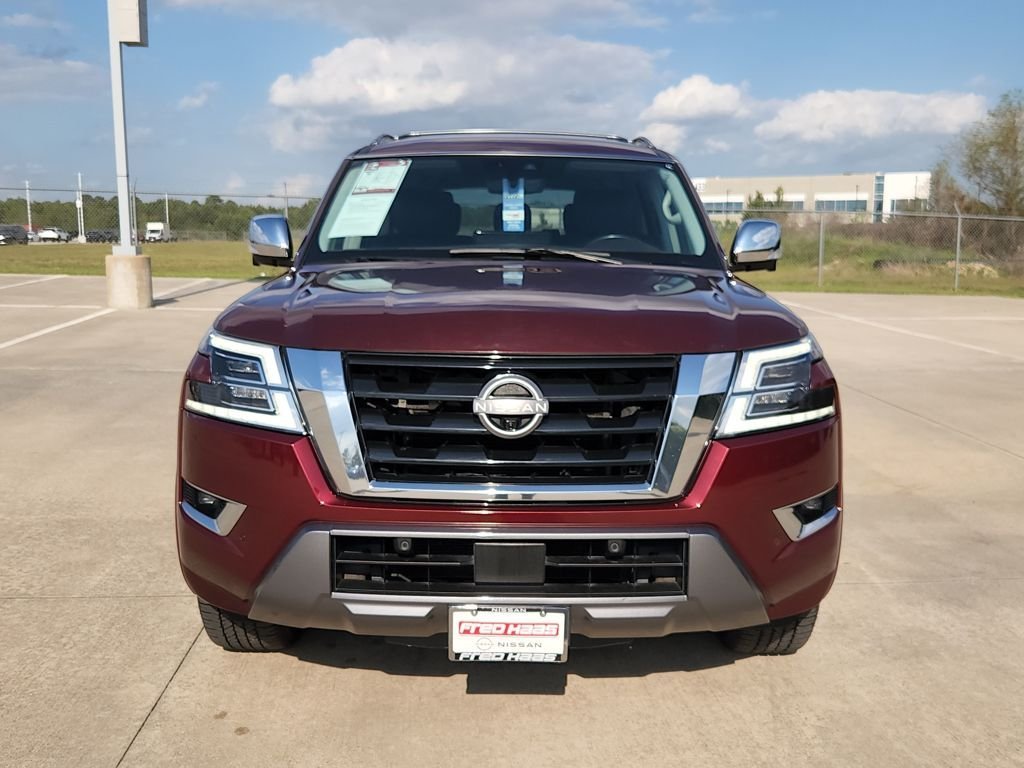 Used 2022 Red Nissan Platinum image 9