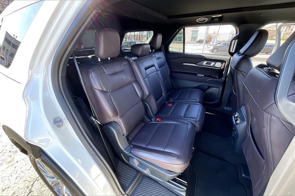 2026 FORD EXPLORER - Image 24