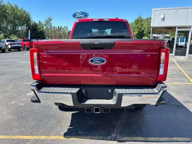 Used 2023 Vermillion Red Ford  image 7
