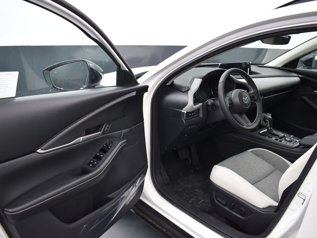 2026 Mazda CX-30 Aire Edition - Photo 6