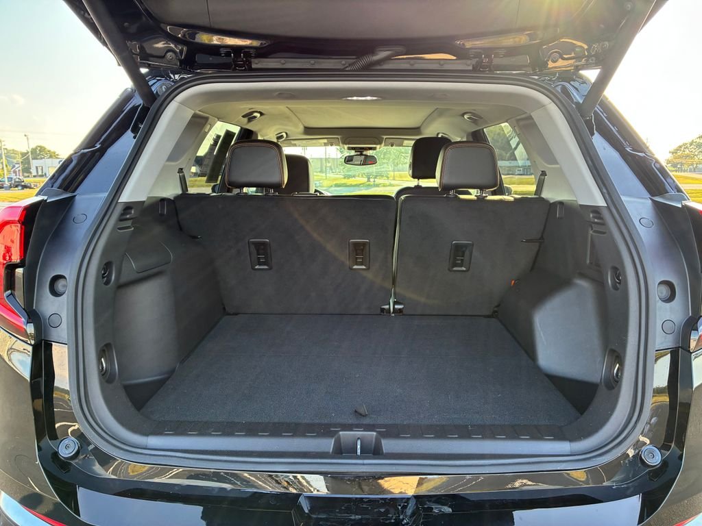 Certified Used 2024 Black GMC AT4 image 4