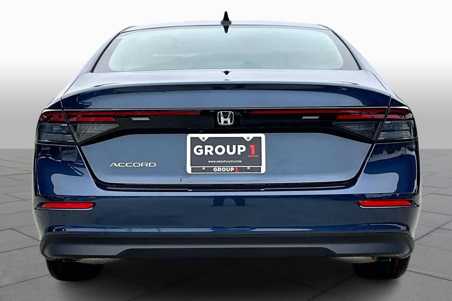 New 2026 Canyon River Blue Metallic Honda SE image 4