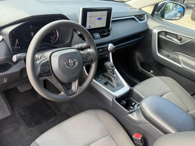 Certified Used 2025 SILVER SKY METALLIC Toyota XLE image 41