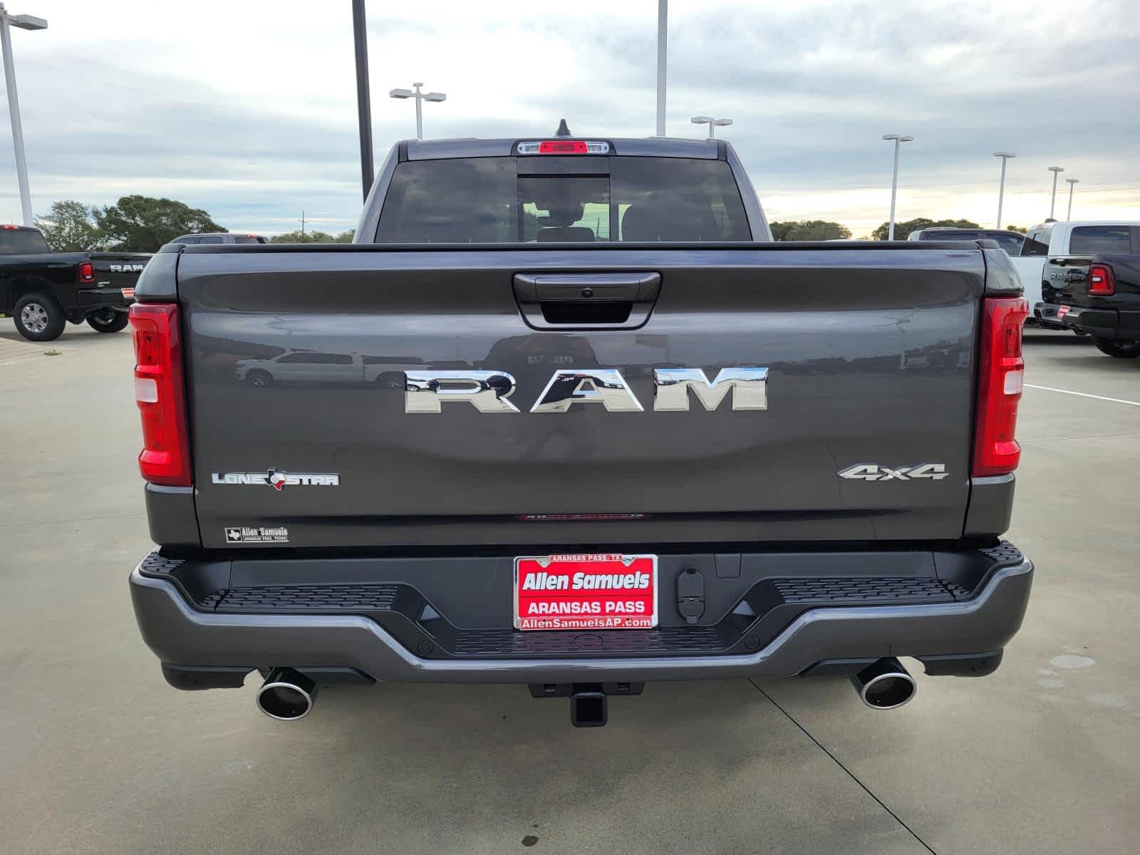 New 2026 Granite Crystal Metallic Clear-Coat Exterior Paint RAM Lone Star image 4