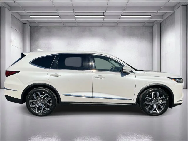 Used 2023 Silver Acura Technology image 2