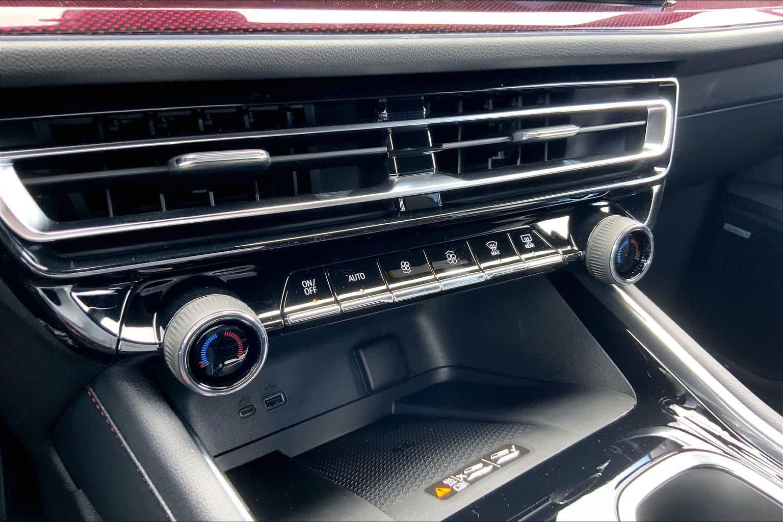 2026 Chevrolet Traverse RS - Photo 18
