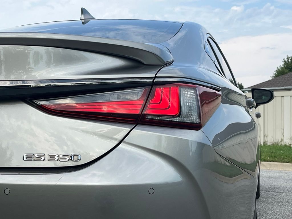 Used 2019 Silver Lexus 350 F Sport image 13