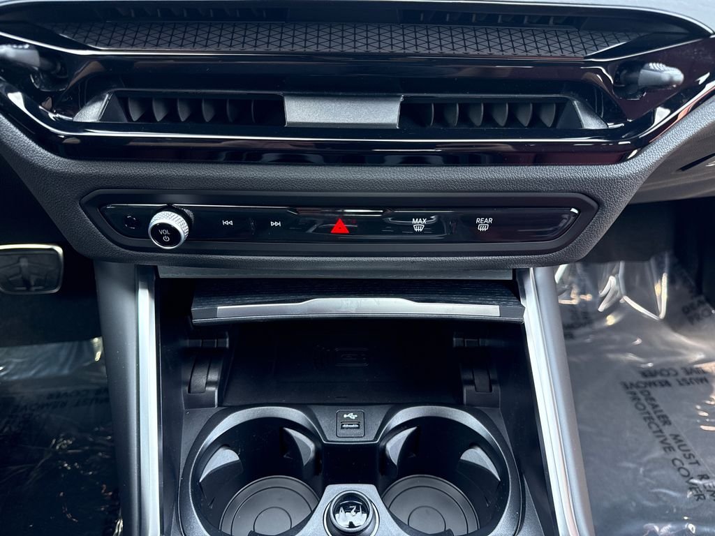 New 2026 Mineral White Metallic BMW 330i image 27