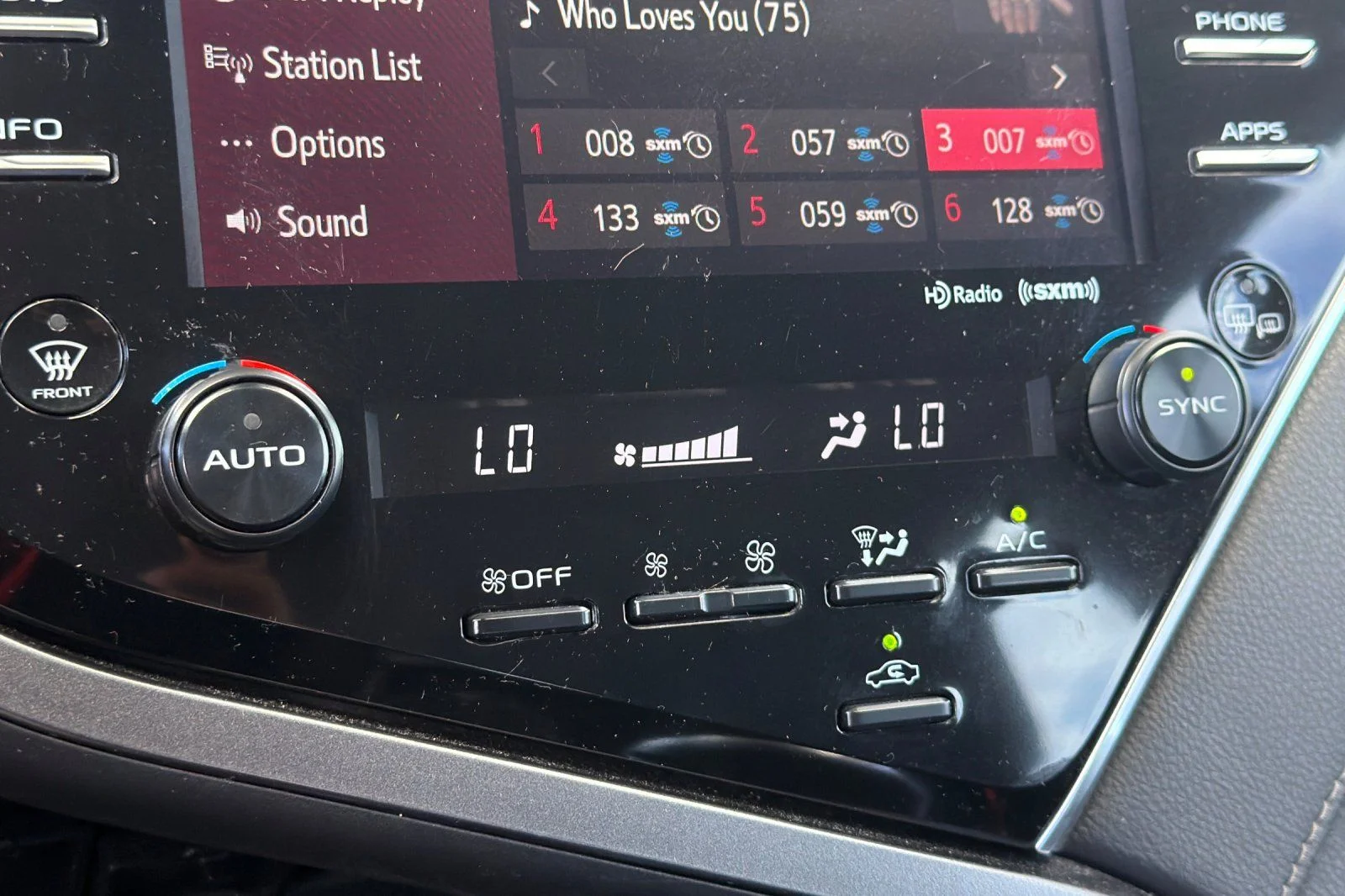 Used 2018 Gray Toyota XSE image 21