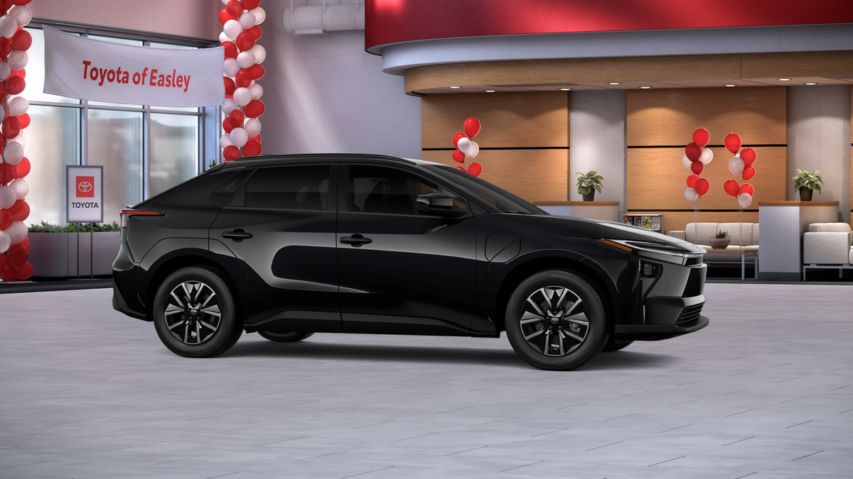 New 2026 Midnight Black Metallic Toyota XLE image 13