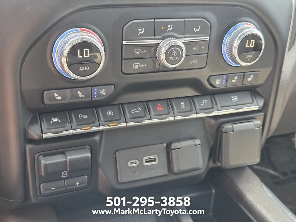 Used 2020 Red GMC SLT image 22