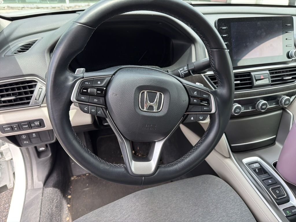 Used 2022  Honda Touring 2.0T image 16