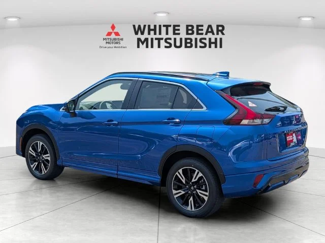 New 2026 Lightning Blue Metallic Mitsubishi SEL 1.5T S-AWC image 2