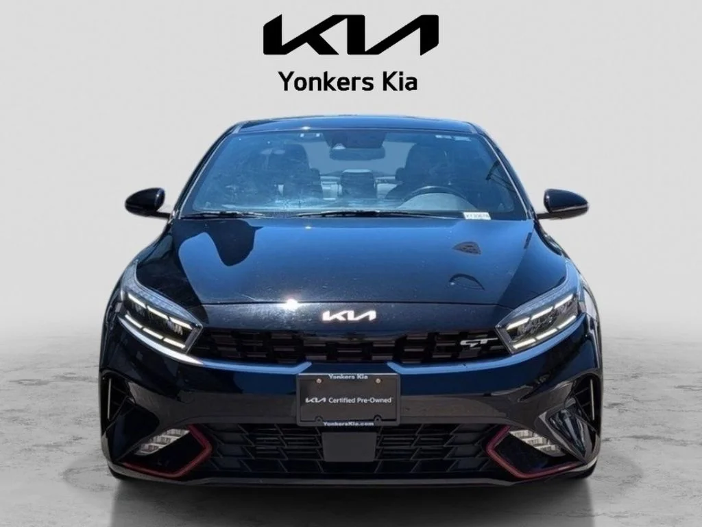 Used 2023 Black Kia GT image 3