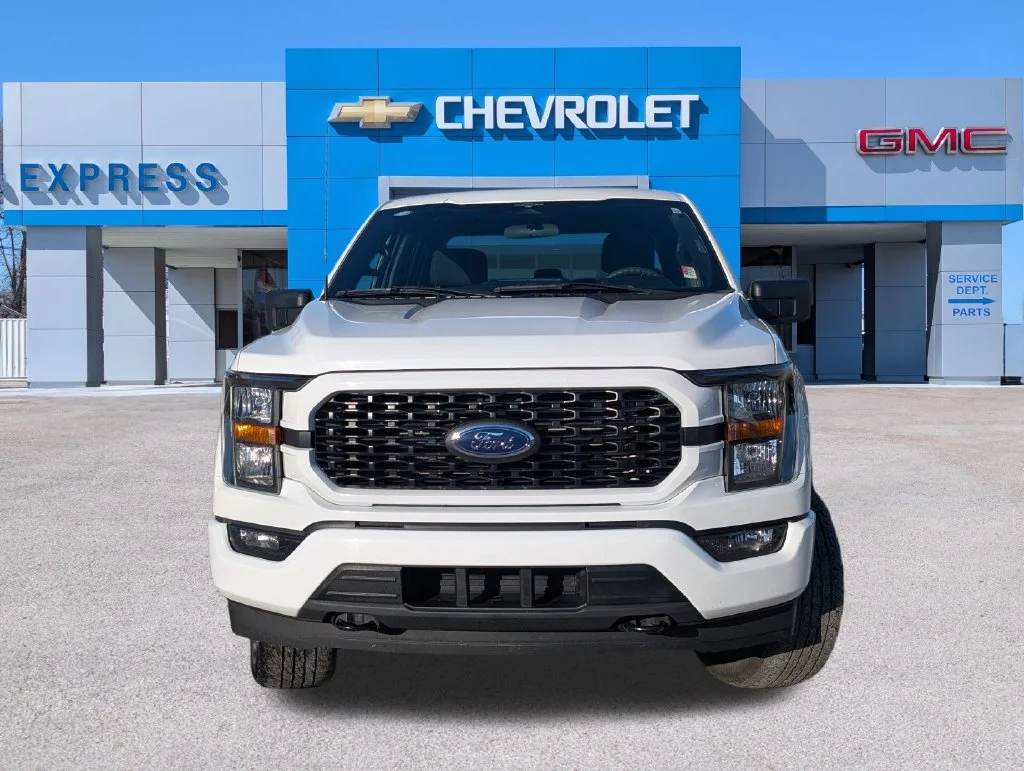 Used 2023 White Ford XL image 10